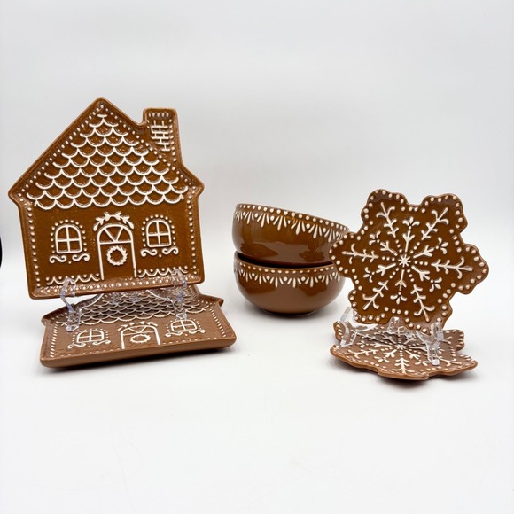 Gingerbread House Snowflake Plates & Bowls Set Brown Christmas Holiday Decor